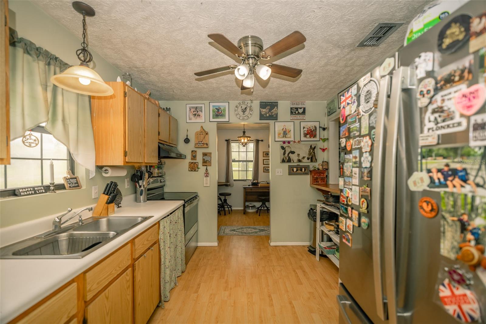 Image 13 of 42 For 18314 Galveston Street