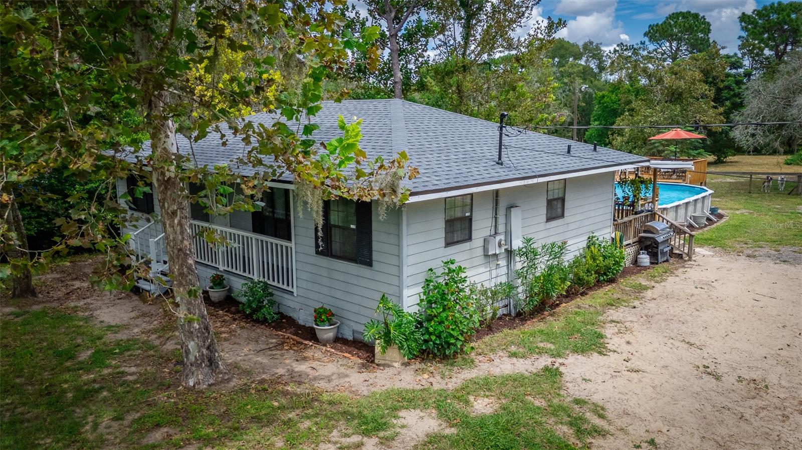 Image 3 of 42 For 18314 Galveston Street