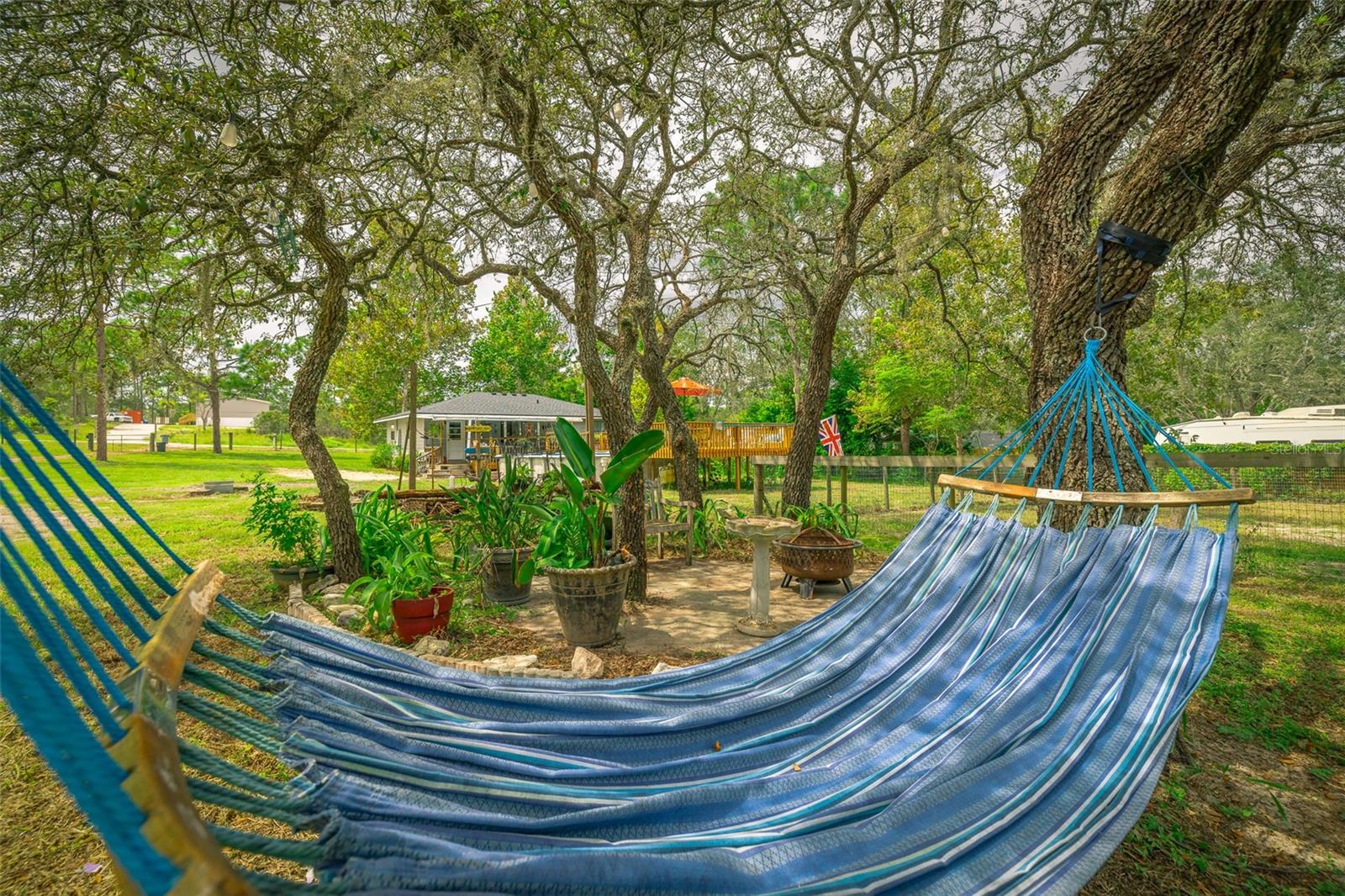 Image 33 of 42 For 18314 Galveston Street