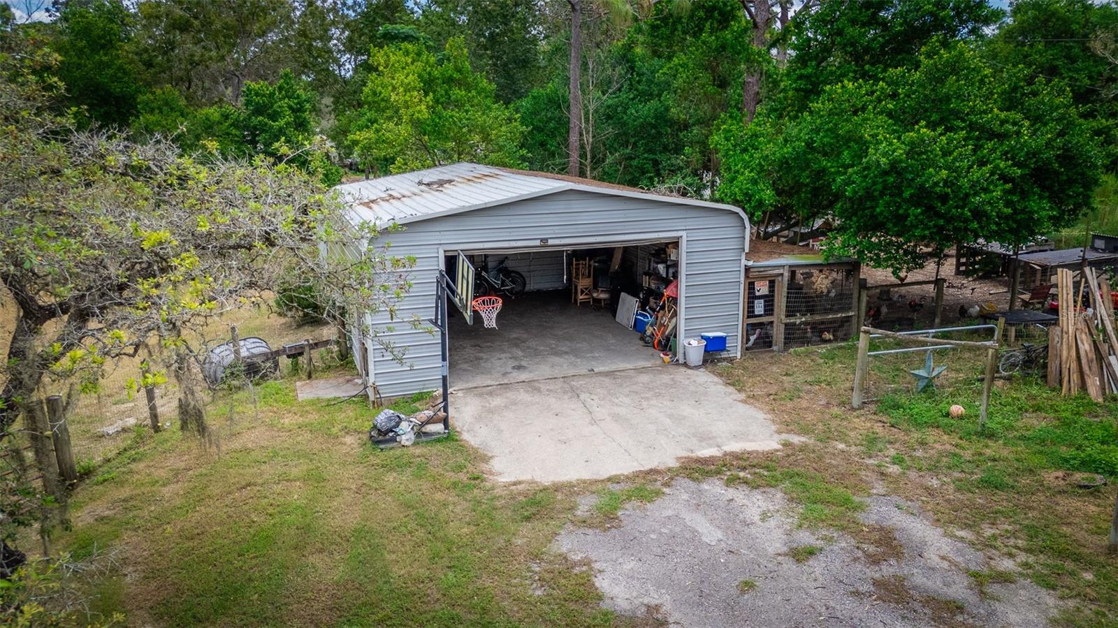 Image 35 of 42 For 18314 Galveston Street