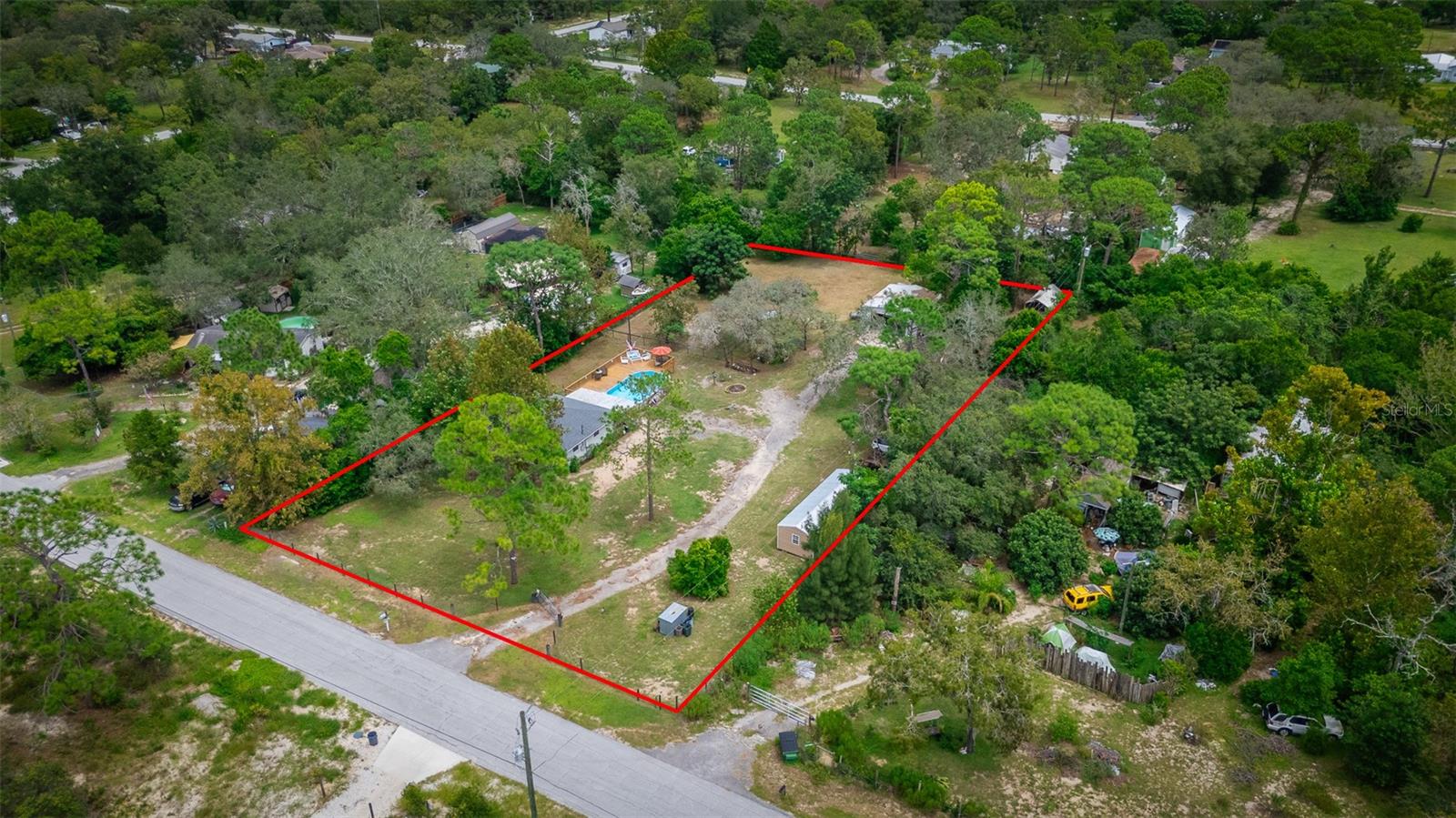 Image 5 of 42 For 18314 Galveston Street
