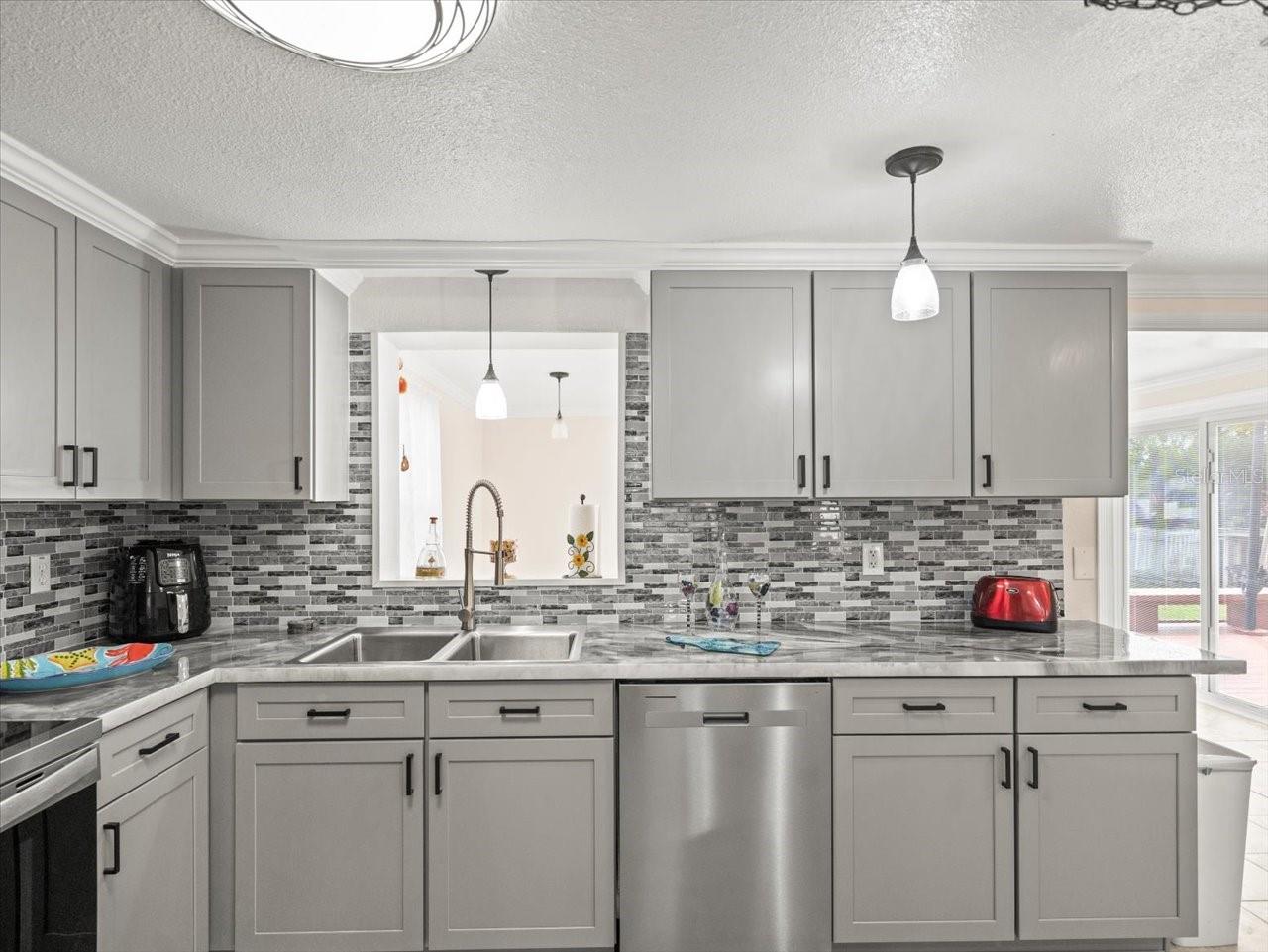 Image 10 of 46 For 3408 Crape Myrtle Drive