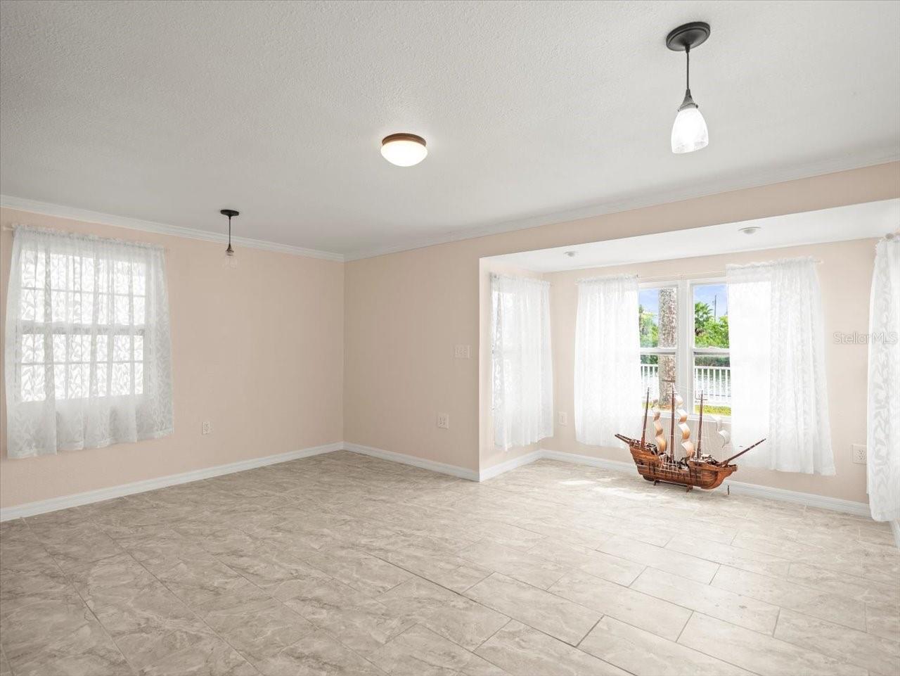 Image 16 of 46 For 3408 Crape Myrtle Drive