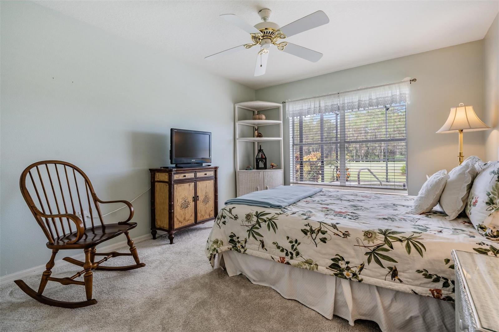 Listing photo id 19 for 1634 Winding Willow Drive