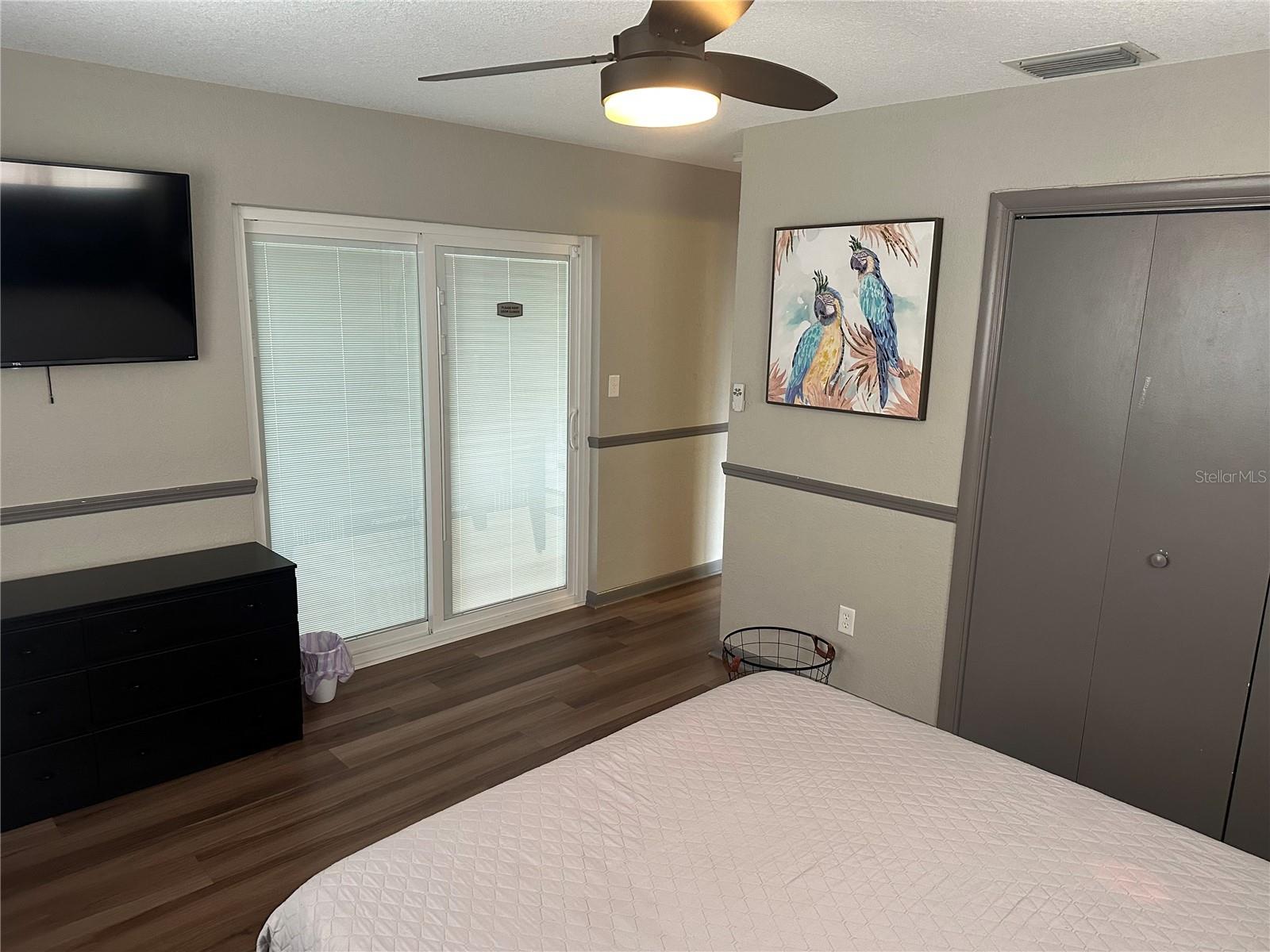Image 10 of 25 For 1576 Rosery Road Ne