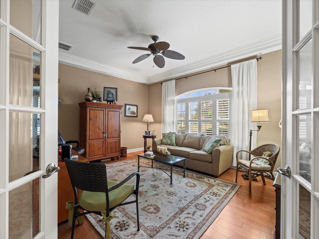 Listing photo id 28 for 8480 Athens Court