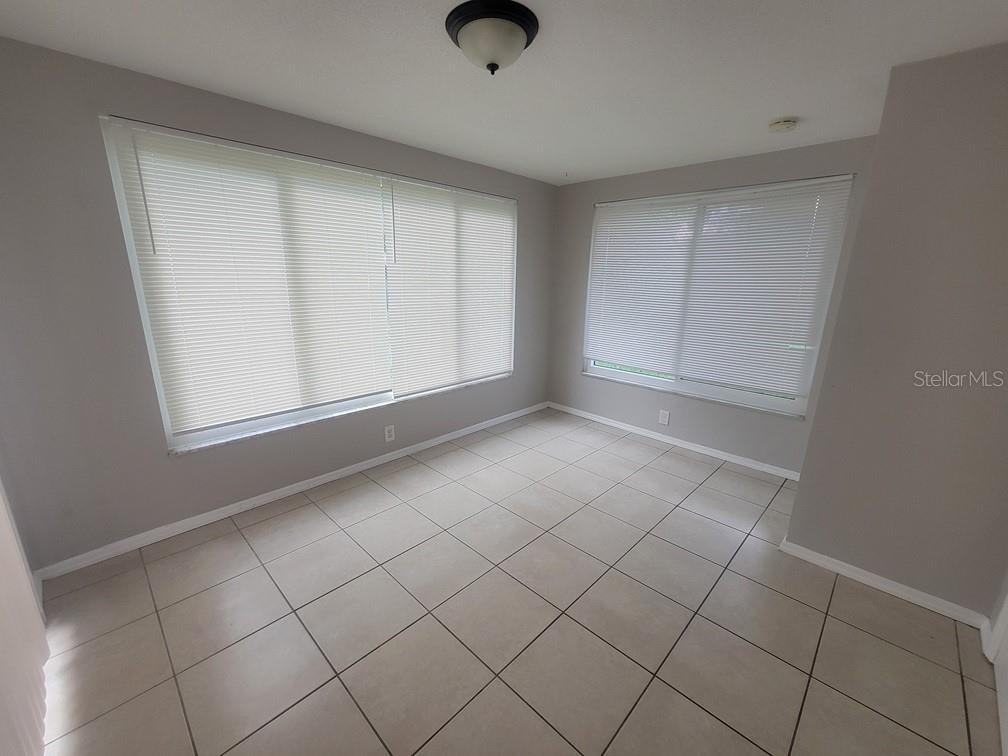 Image 13 of 15 For 7815 Waxwood Drive