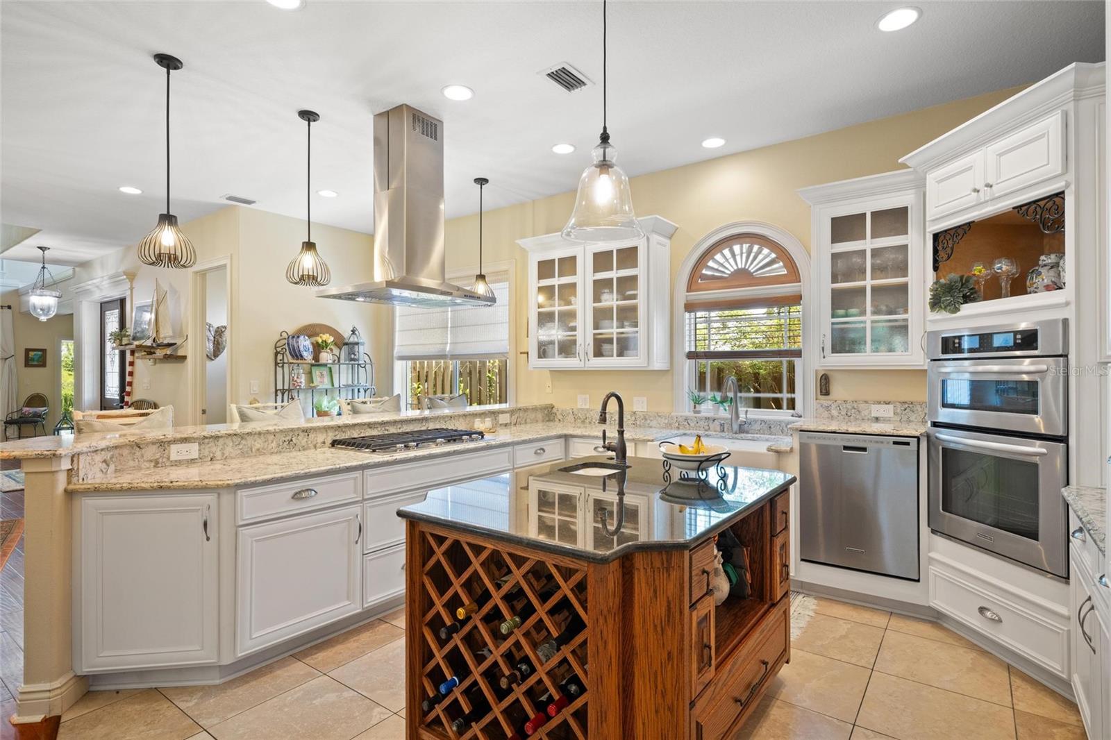 Image 10 of 45 For 521 Midway Lane