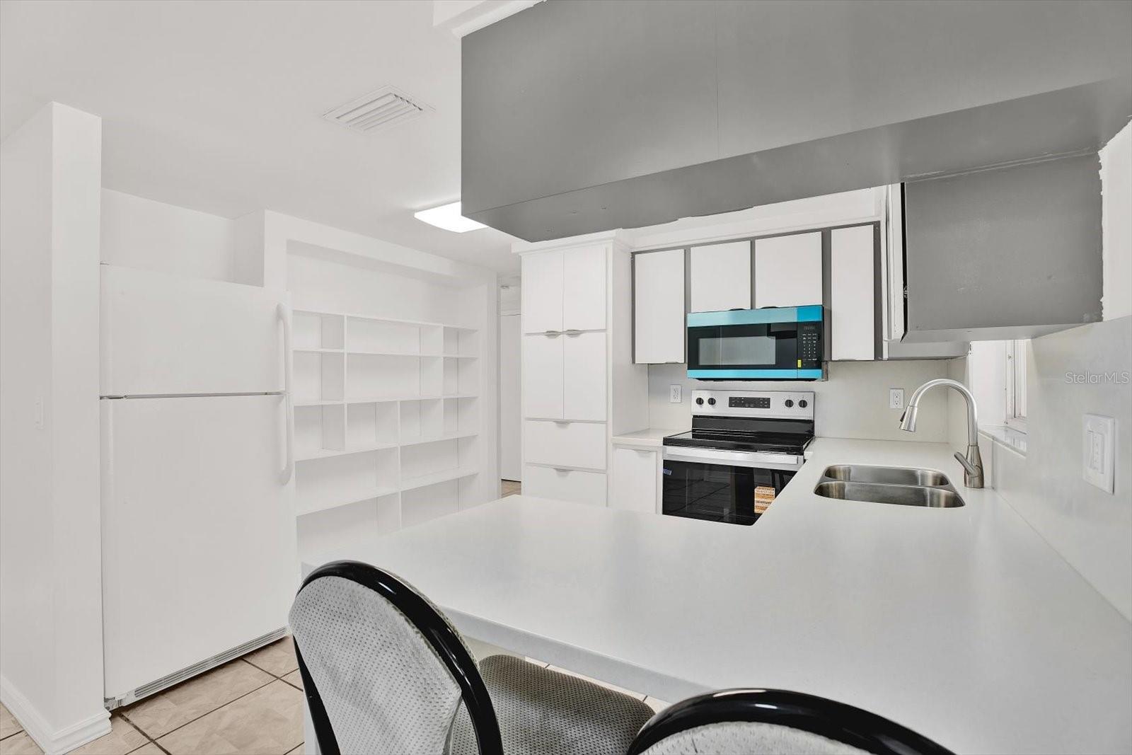 Image 6 of 26 For 6701 Parkside Drive
