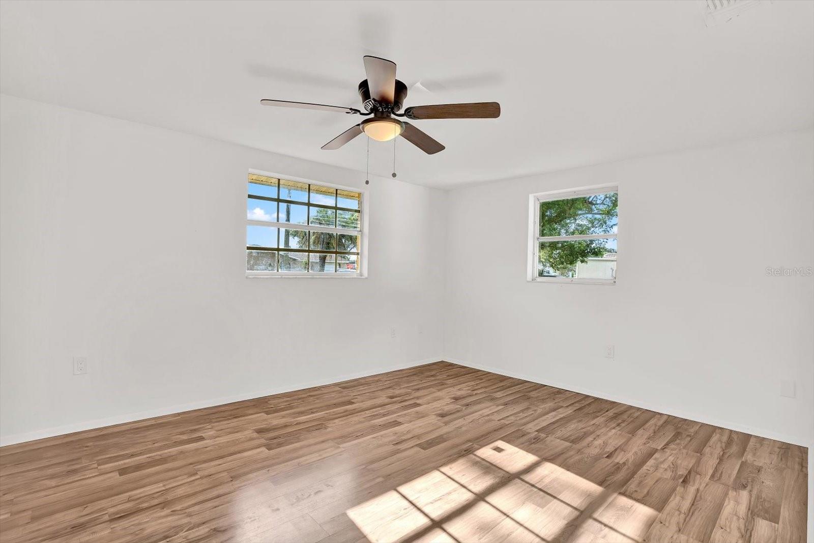Image 9 of 26 For 6701 Parkside Drive