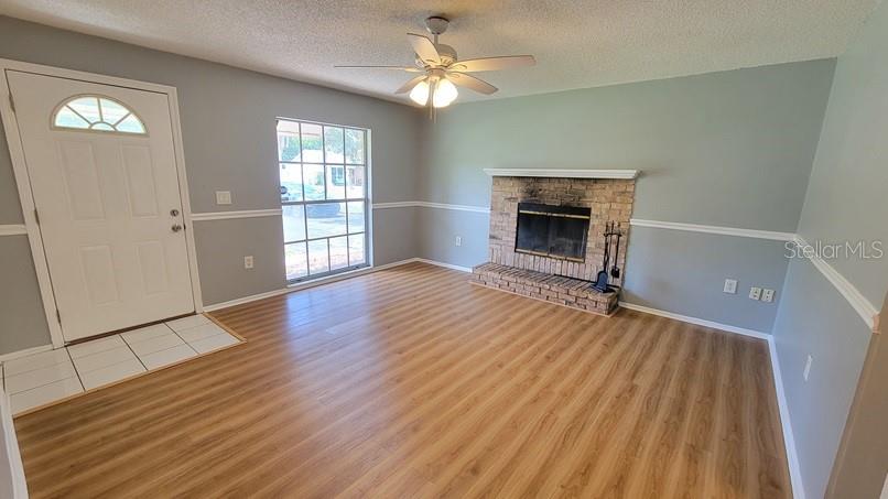 Image 4 of 19 For 3614 Dellefield Street