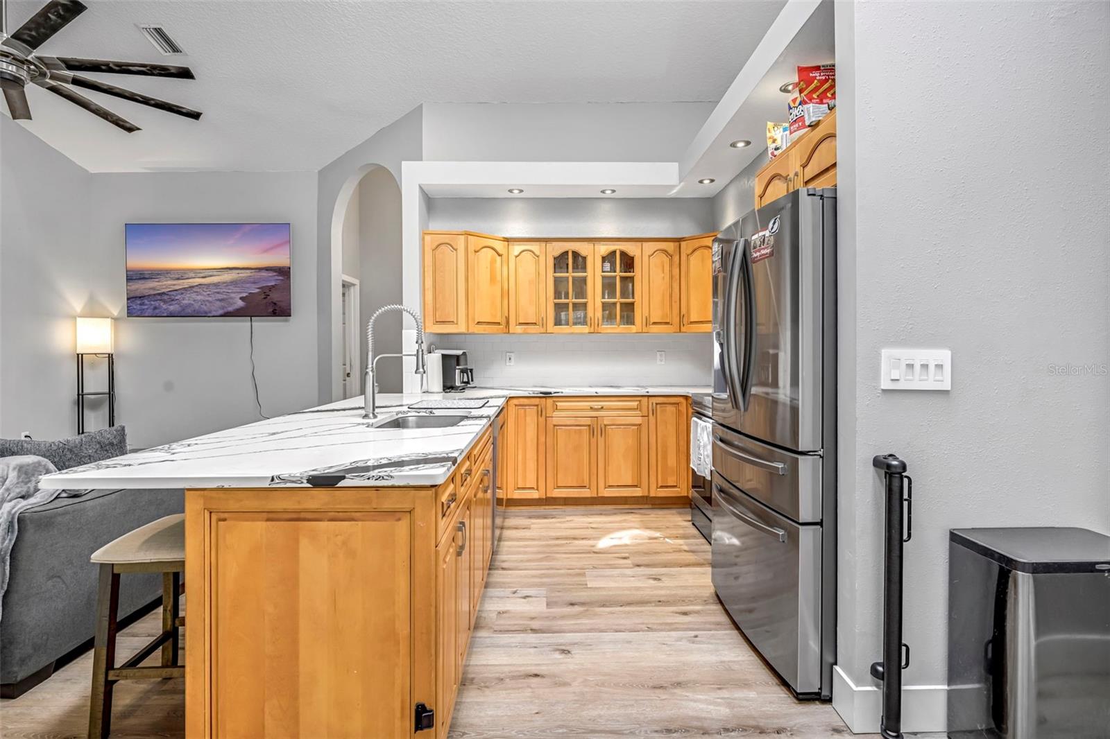 Image 18 of 80 For 18720 Oak Way Drive