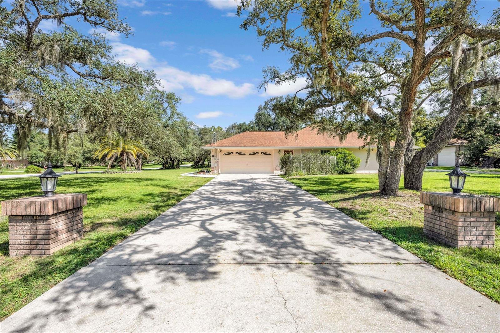 Image 59 of 80 For 18720 Oak Way Drive