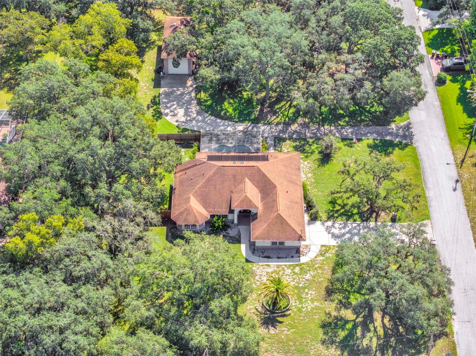 Image 76 of 80 For 18720 Oak Way Drive