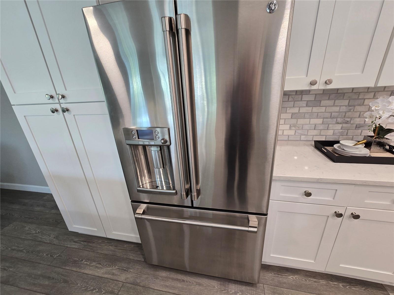 Image 12 of 51 For 9201 Captiva Circle Circle