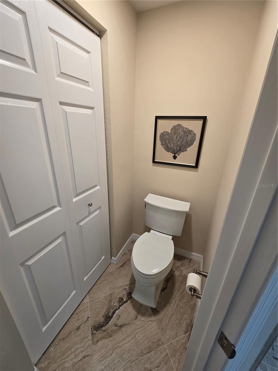 Image 31 of 51 For 9201 Captiva Circle Circle