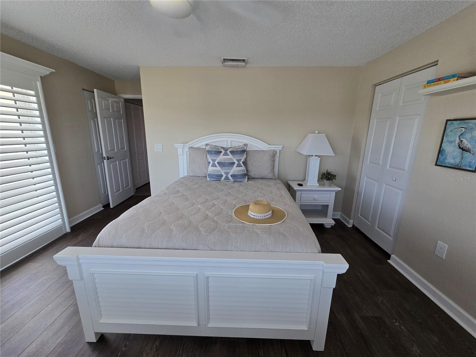 Image 34 of 51 For 9201 Captiva Circle Circle