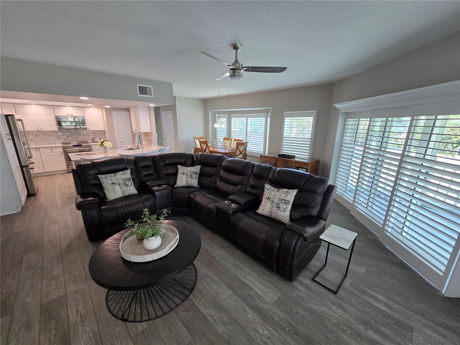 Image 5 of 51 For 9201 Captiva Circle Circle