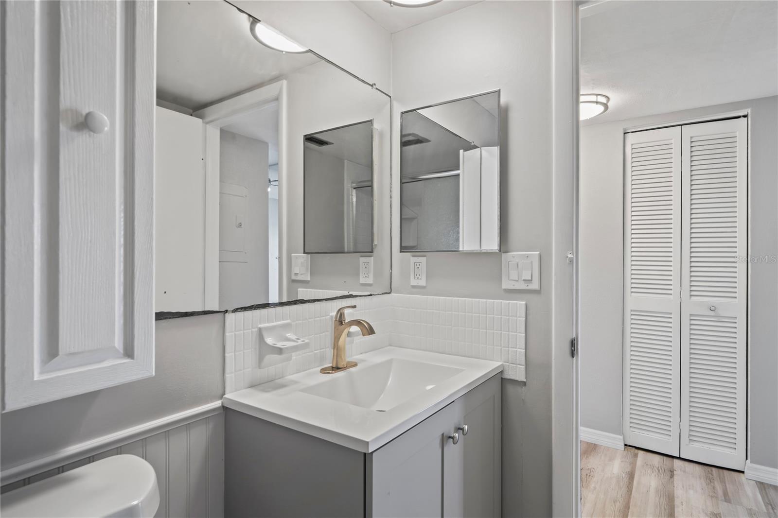 Image 15 of 51 For 11655 3rd Street E 12