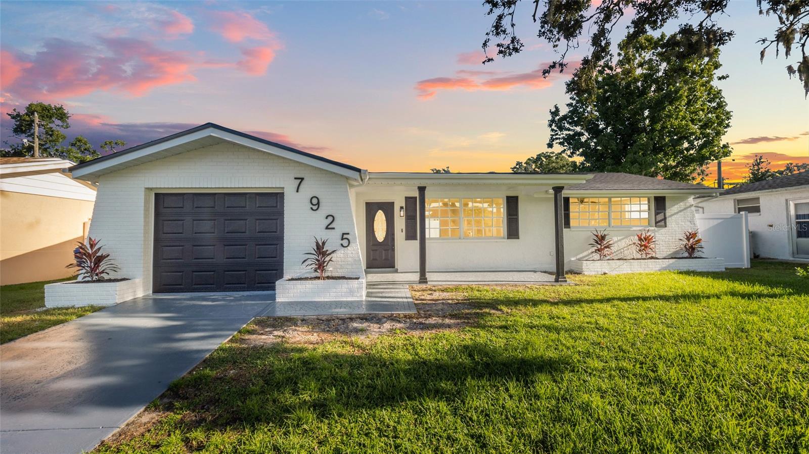 Details for 7925 Foxwood Drive, NEW PORT RICHEY, FL 34653