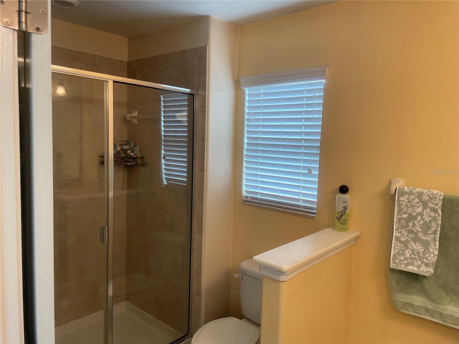 Image 11 of 32 For 13733 Rosette Road