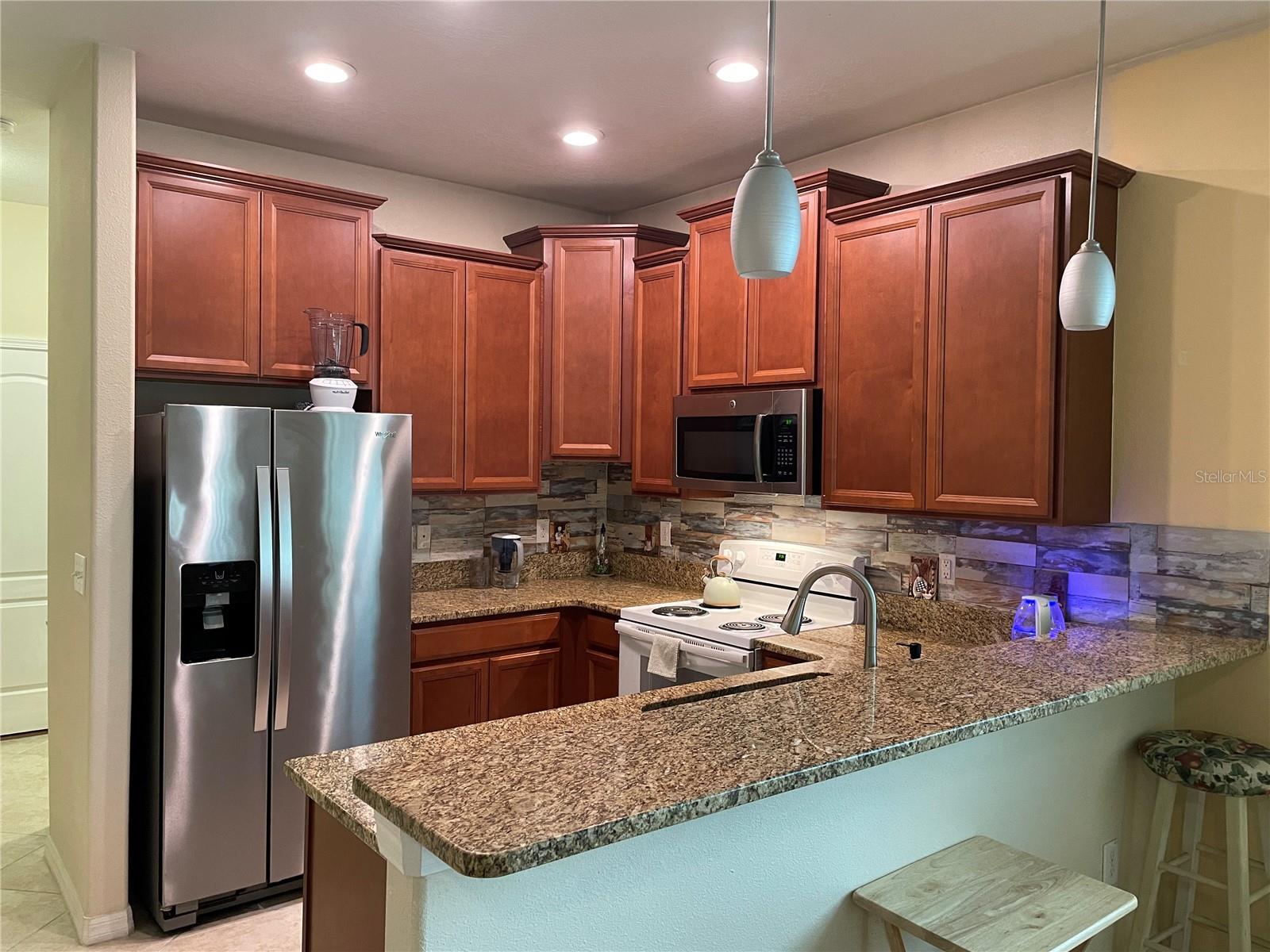 Image 2 of 32 For 13733 Rosette Road