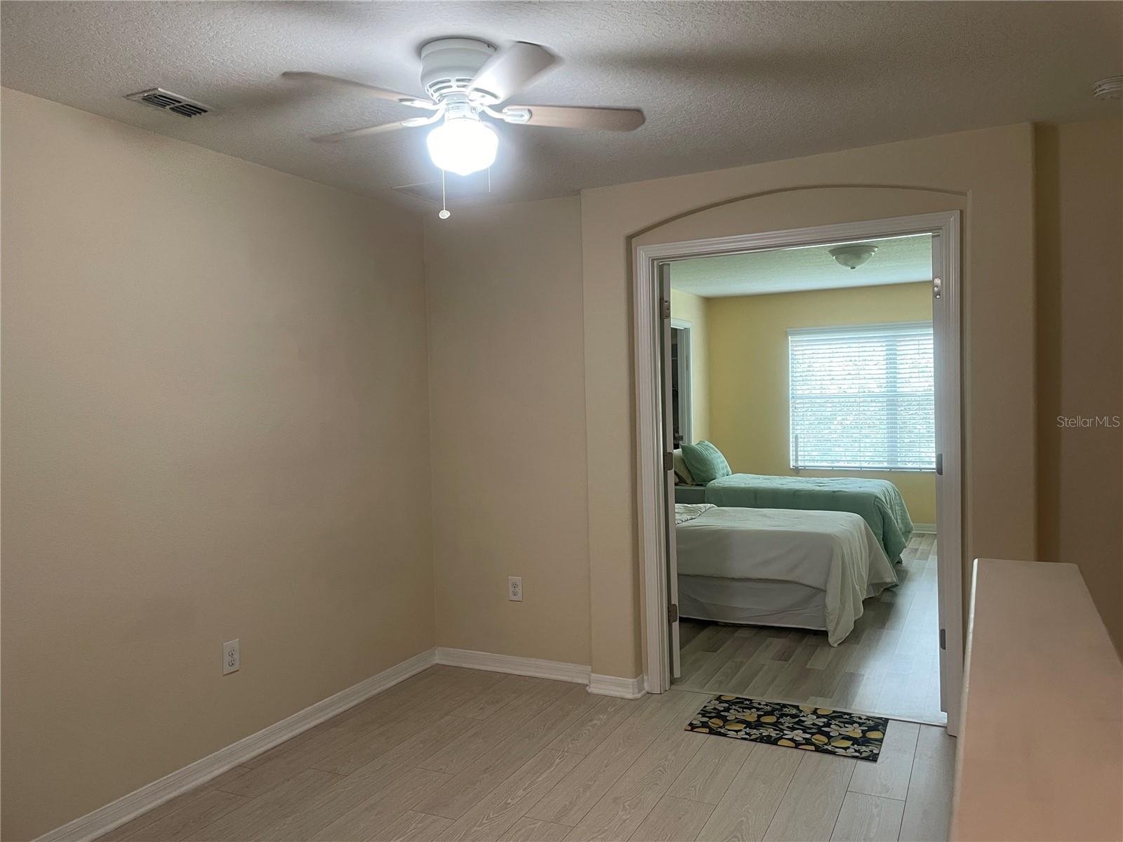 Image 7 of 32 For 13733 Rosette Road