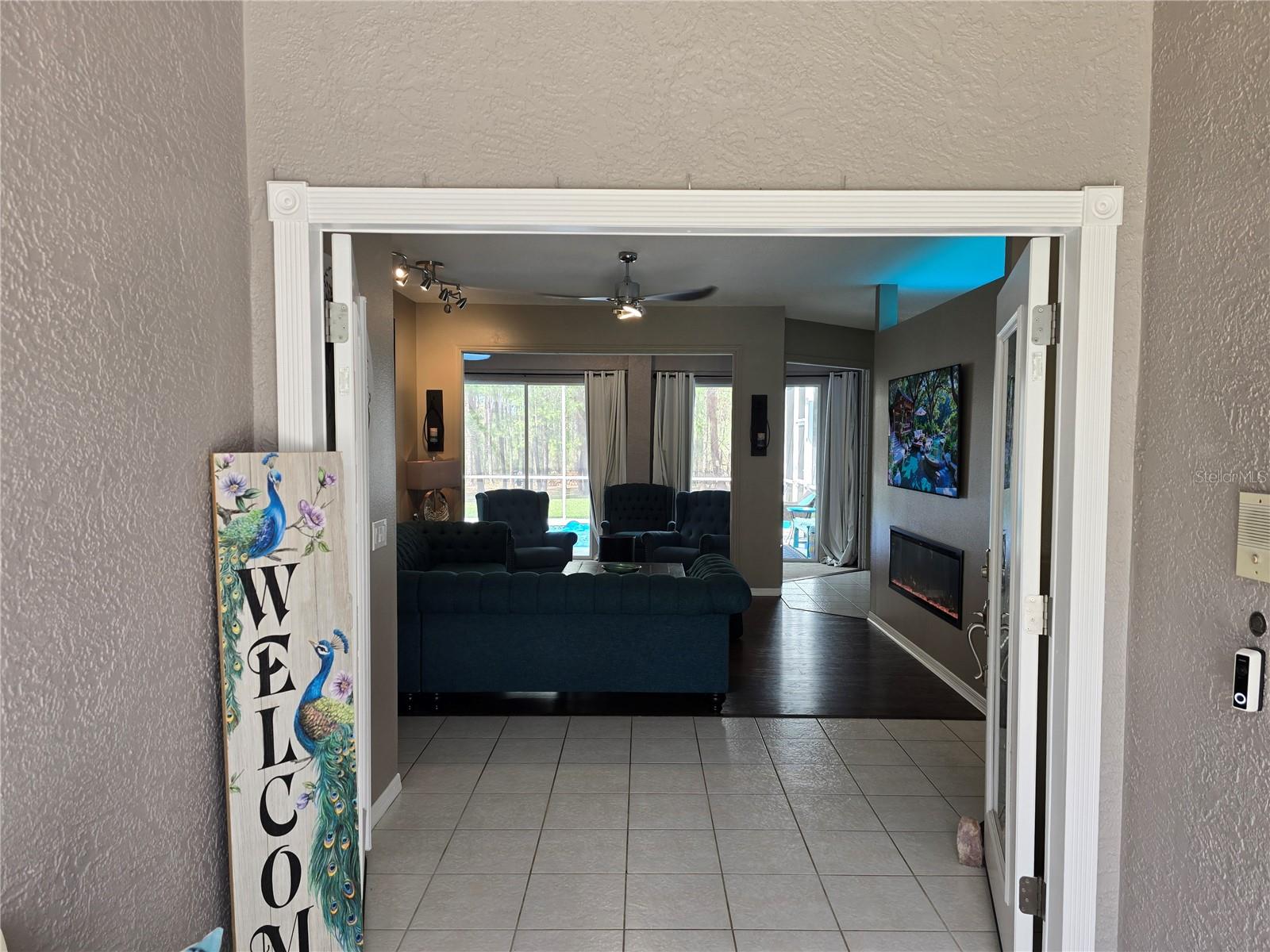 Image 18 of 56 For 10261 Woodland Waters Boulevard