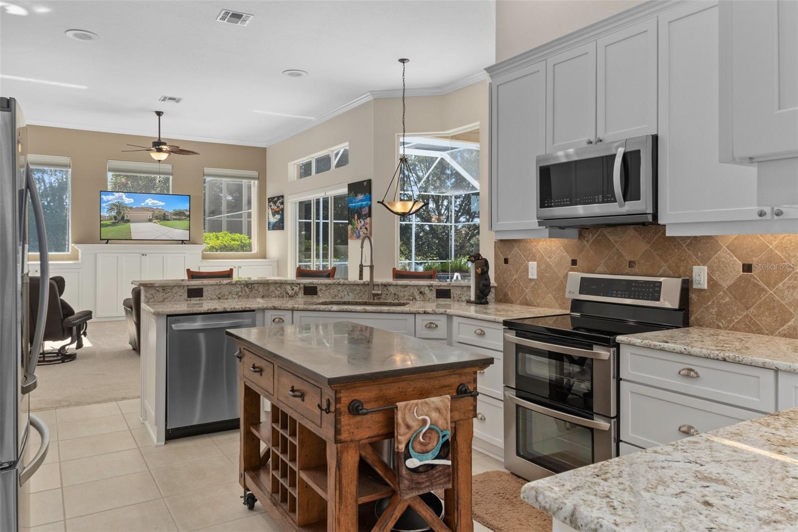 Image 22 of 63 For 9276 Lake Cypress Loop