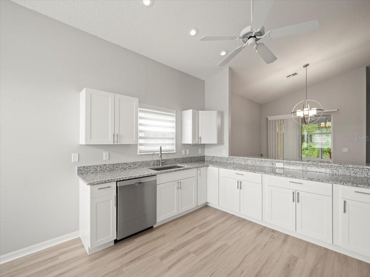 Image 17 of 55 For 10163 Holly Berry Drive