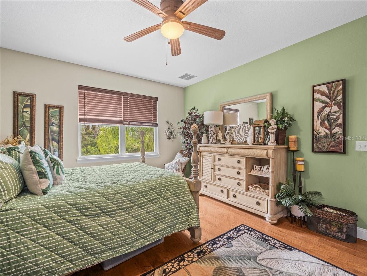 Image 34 of 65 For 5059 Oak Leaf Lane