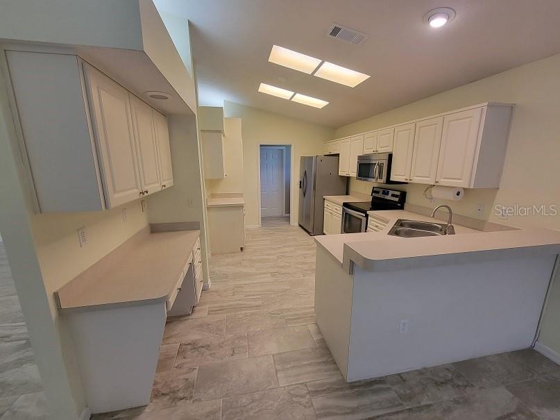 Image 10 of 28 For 13366 Wrenwood Circle