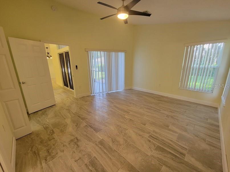 Image 15 of 28 For 13366 Wrenwood Circle
