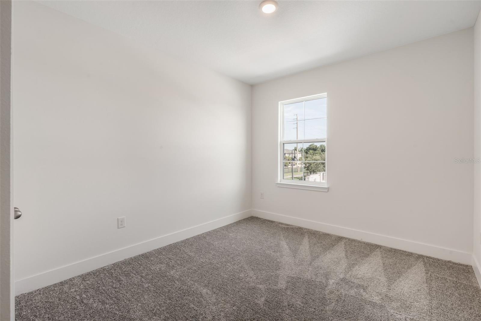 Image 7 of 12 For 1081 Orange Trailside Way