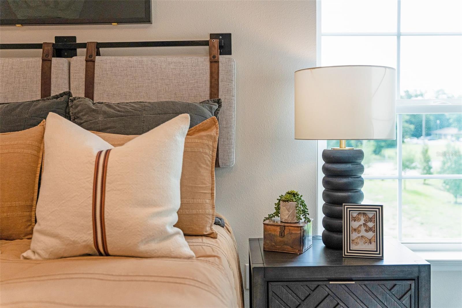 Image 65 of 77 For 698 Florida Elm Court