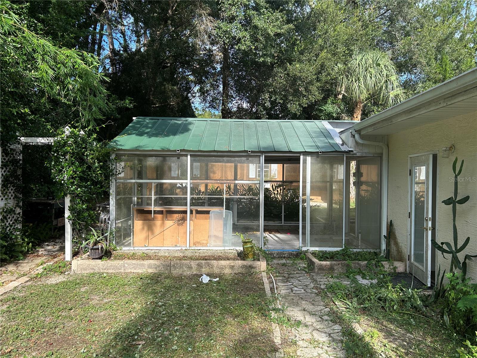 Image 10 of 47 For 6101 Pine Circle