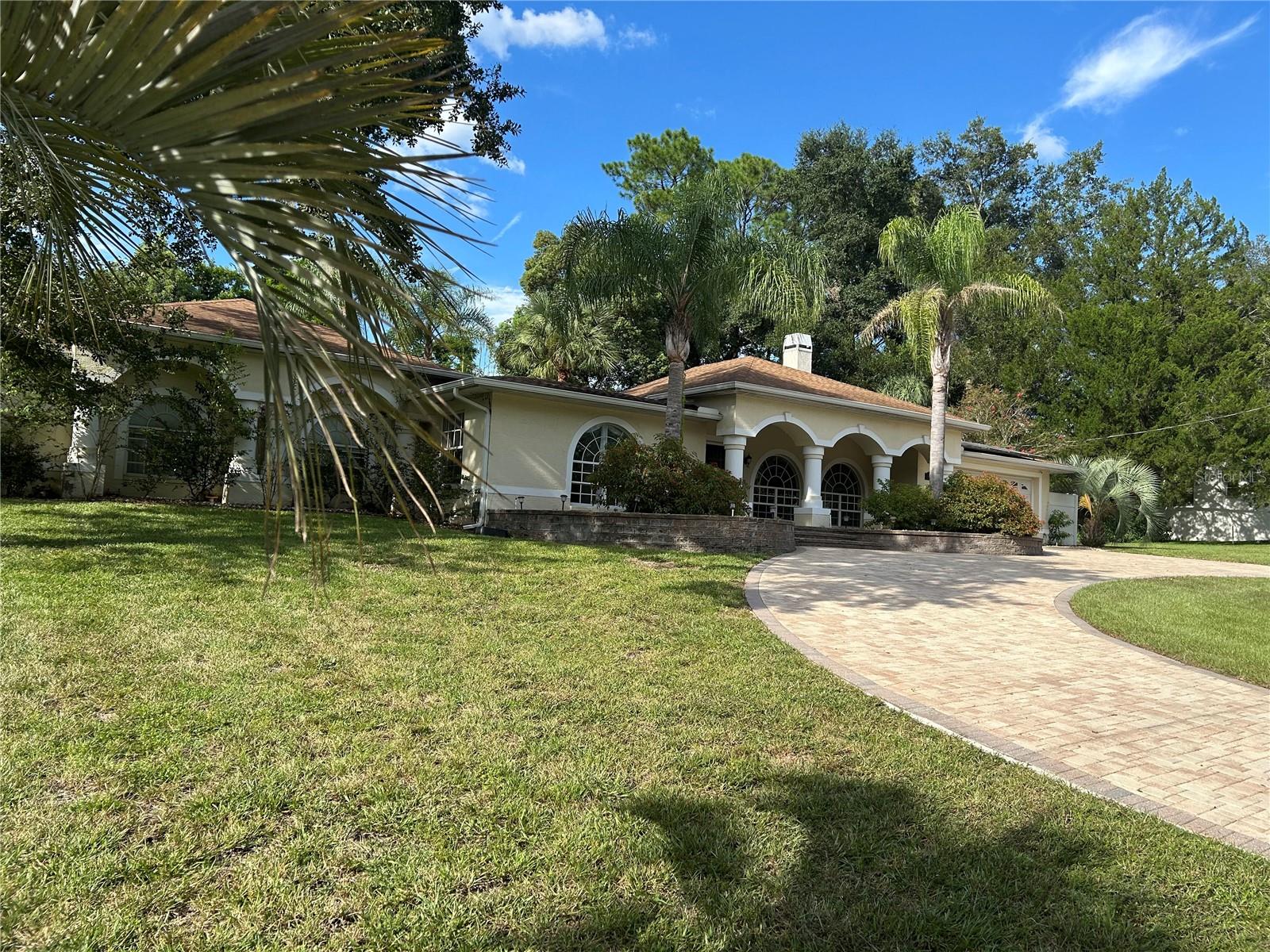 Image 3 of 47 For 6101 Pine Circle