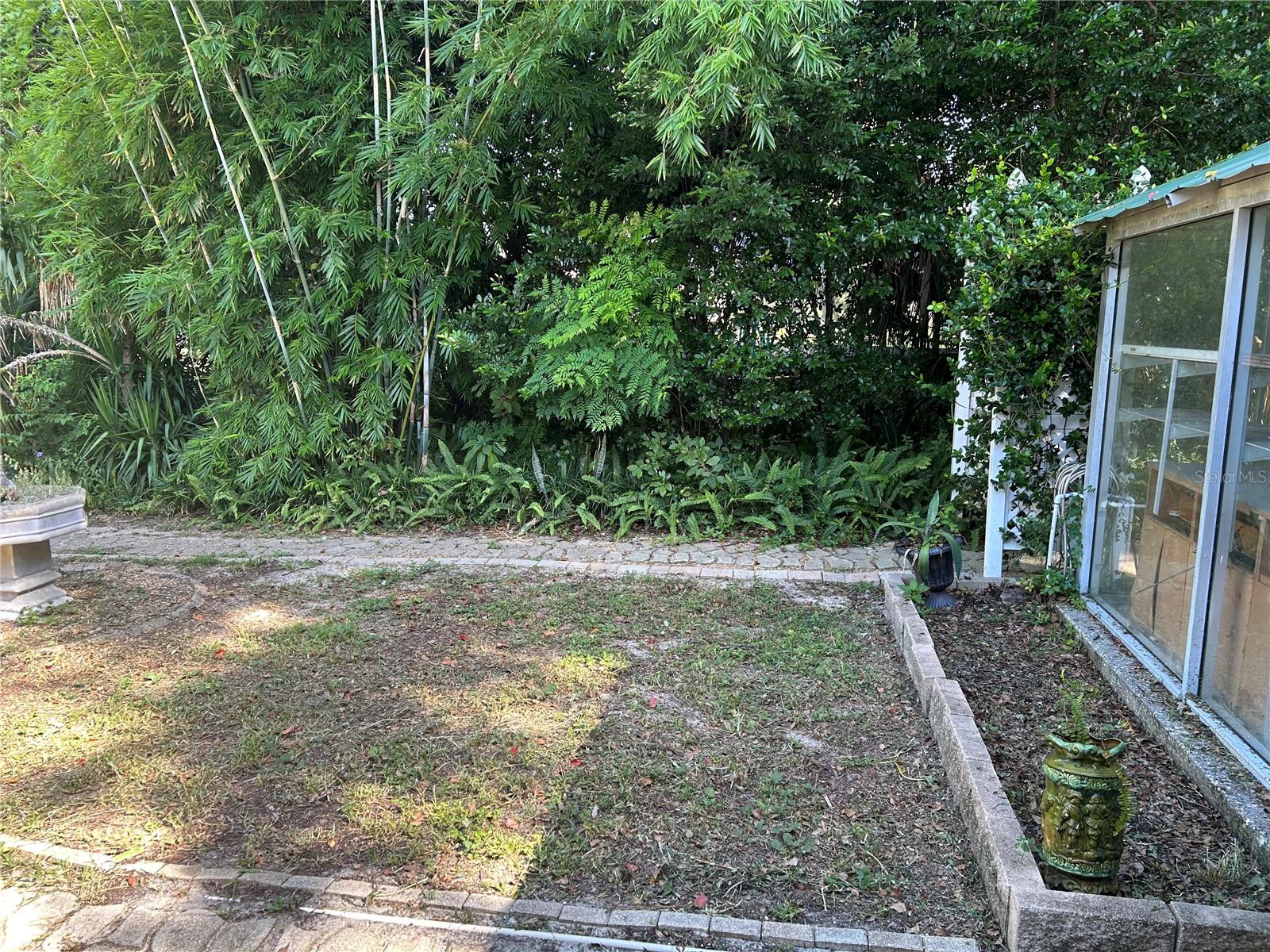 Image 33 of 47 For 6101 Pine Circle