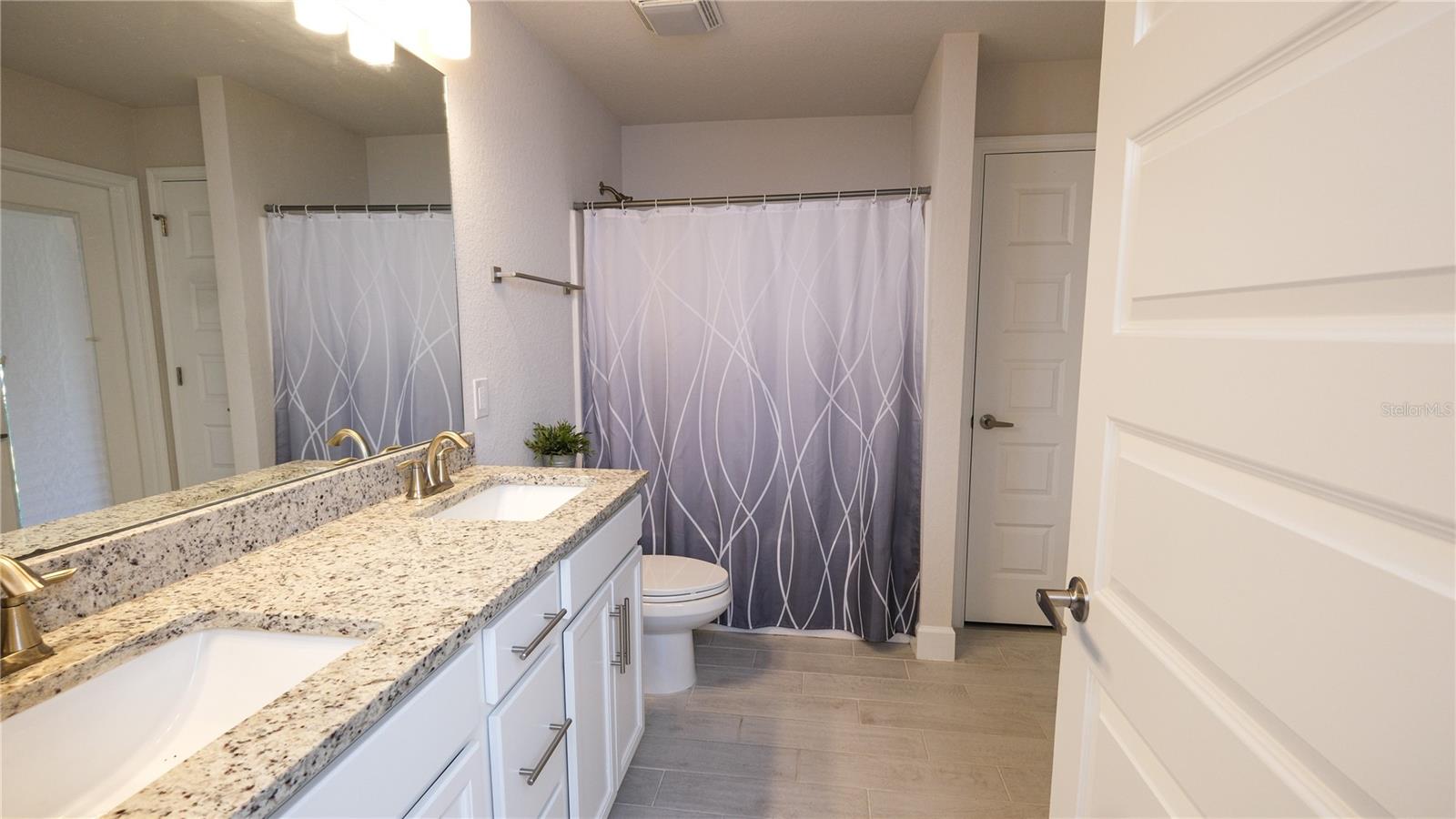 Image 25 of 26 For 4444 Boyer Terrace