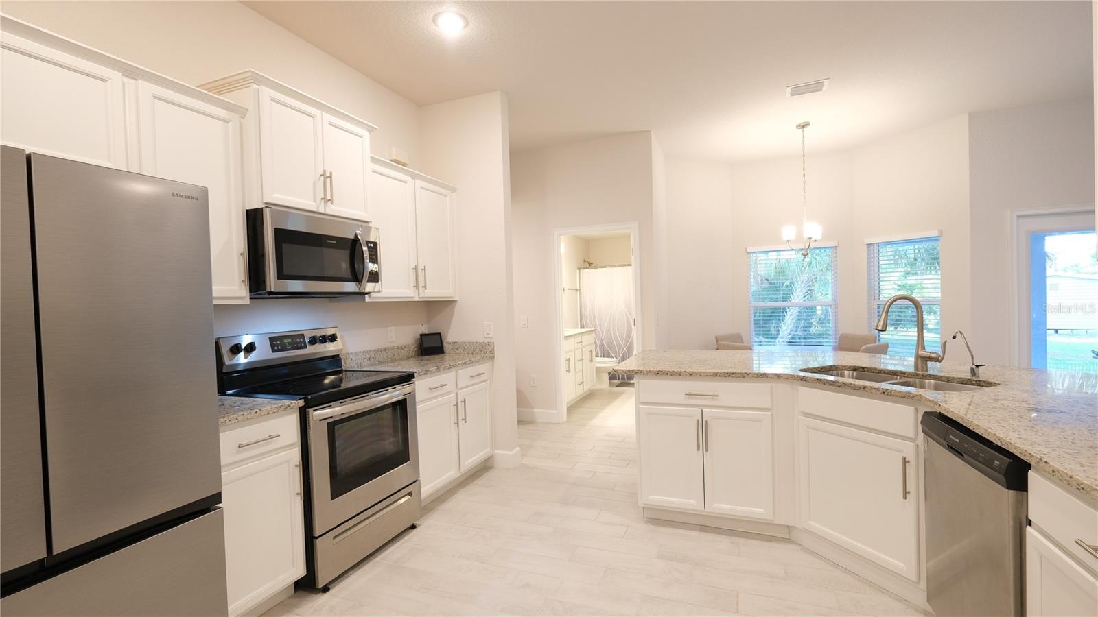 Image 6 of 26 For 4444 Boyer Terrace