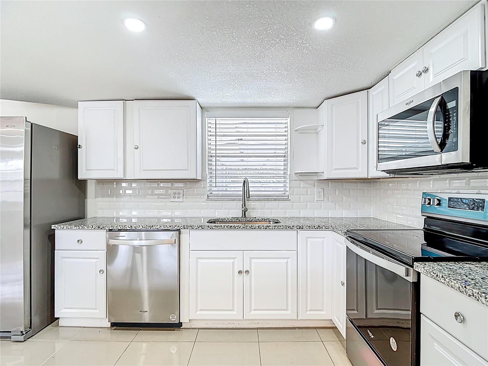 Image 13 of 42 For 9312 Glen Moor Lane
