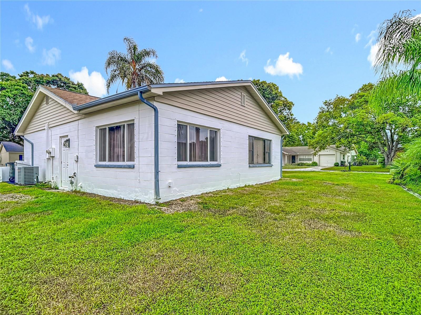 Image 42 of 45 For 8801 Shenandoah Lane
