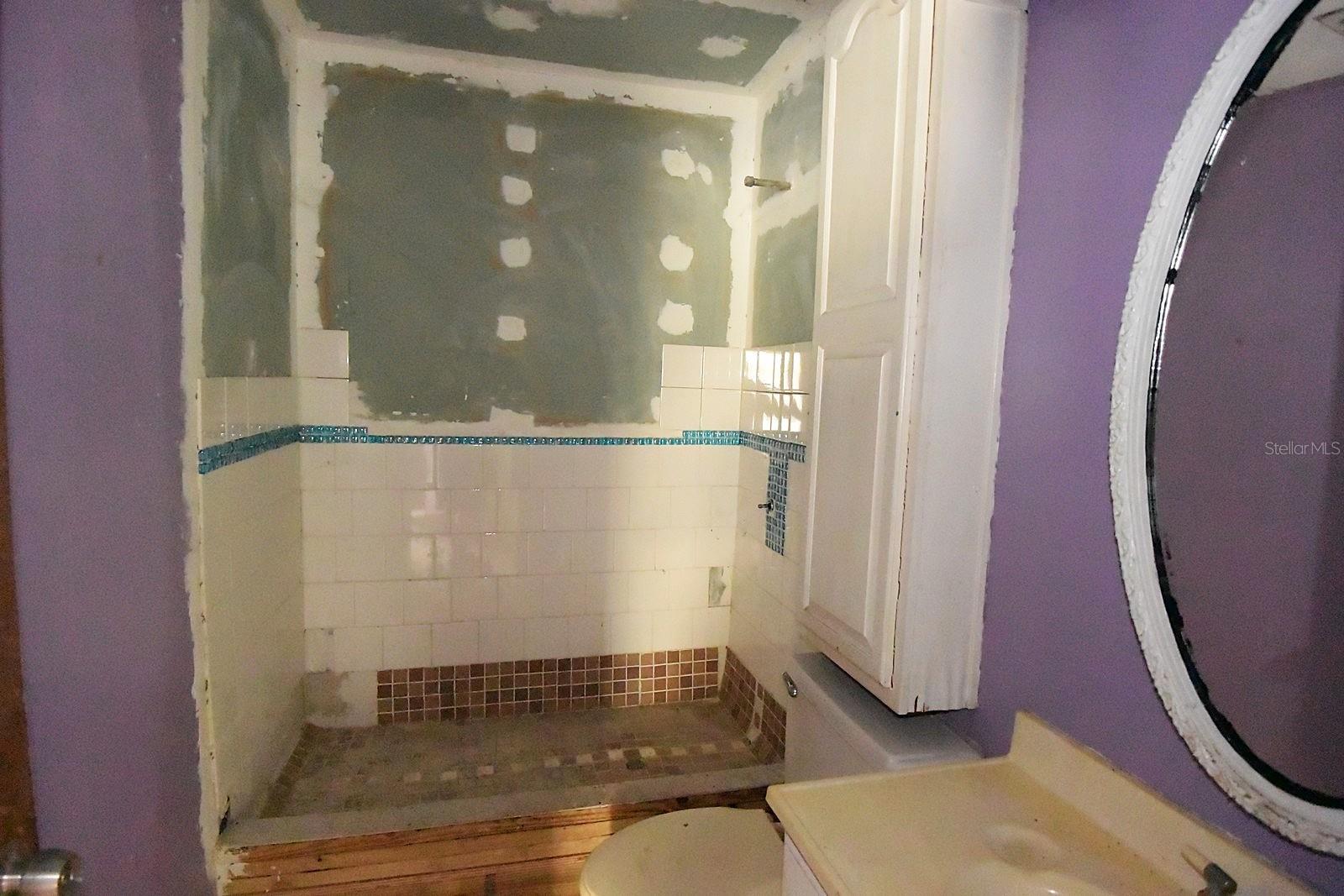Image 17 of 46 For 7610 Anna Avenue
