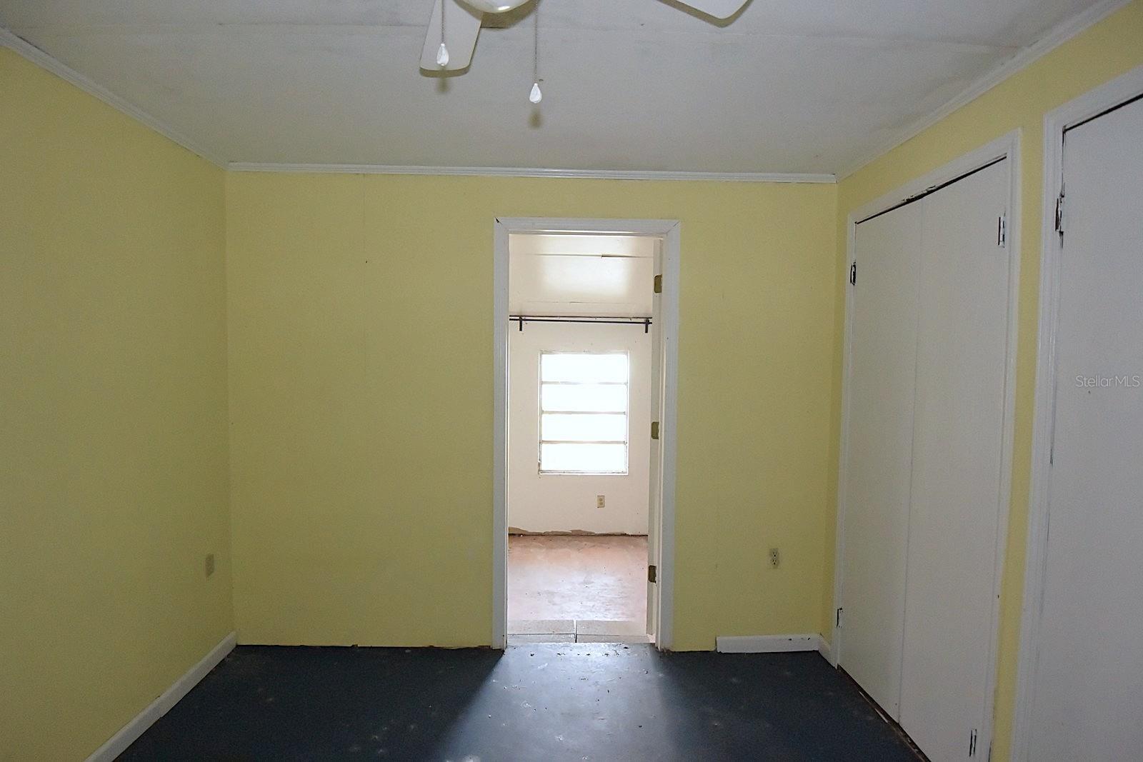 Image 20 of 46 For 7610 Anna Avenue