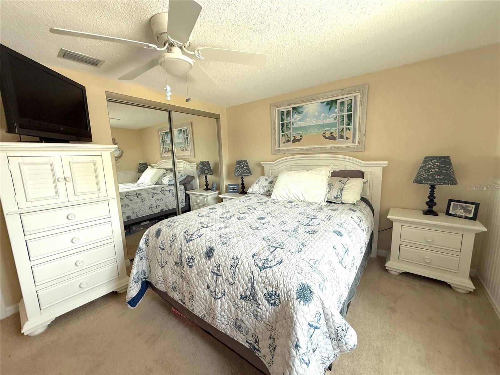 Listing photo id 20 for 9105 Chantilly Lane