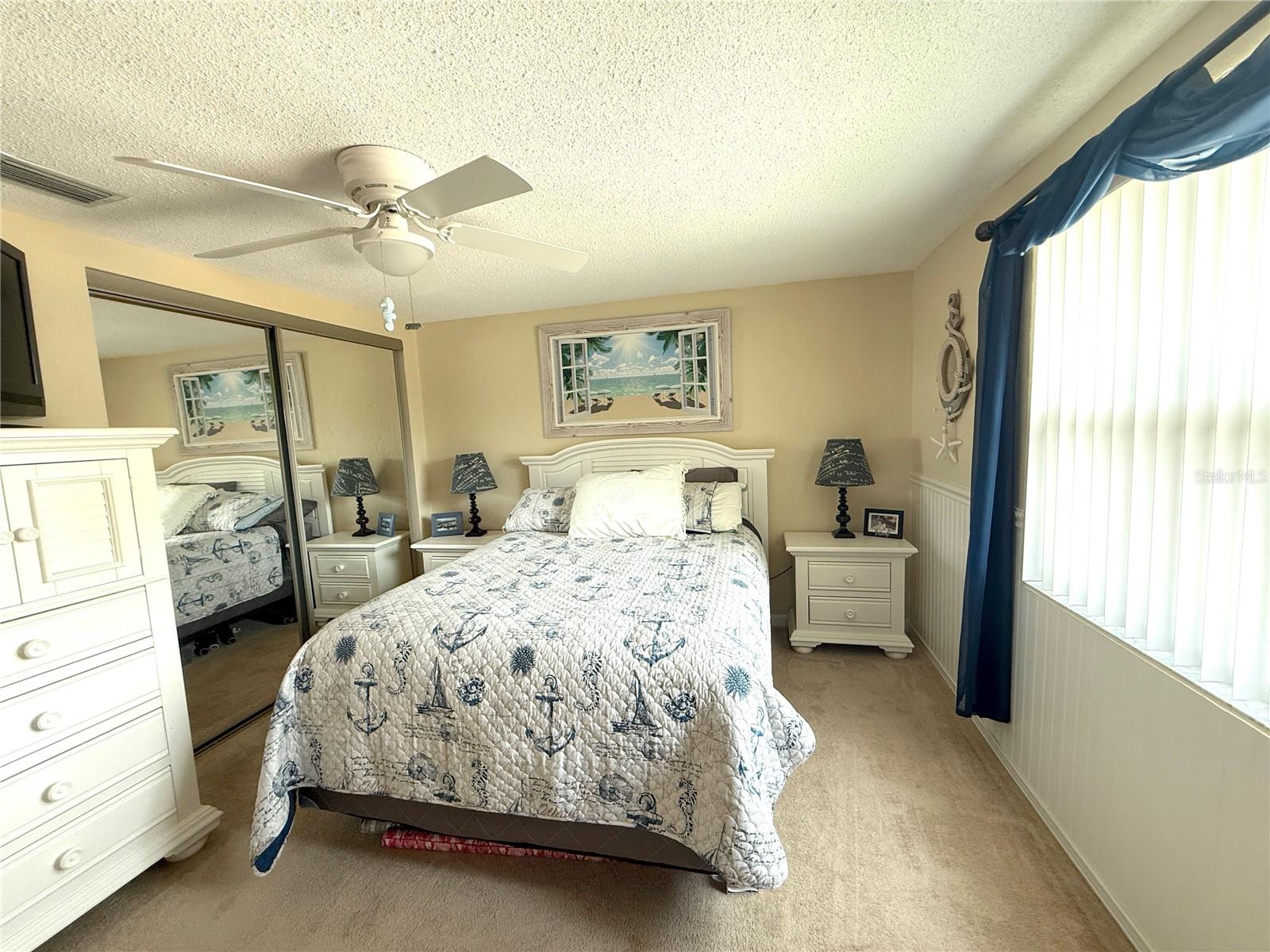 Listing photo id 22 for 9105 Chantilly Lane