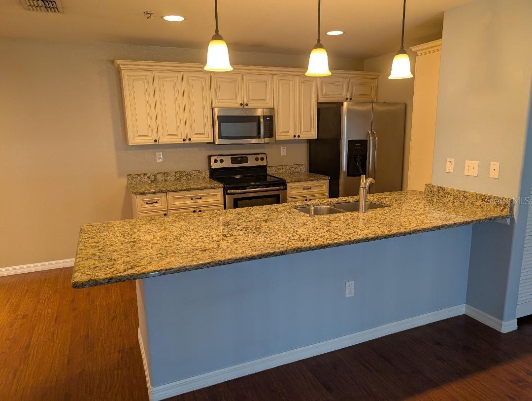 Image 6 of 25 For 6394 Banyan Boulevard 204
