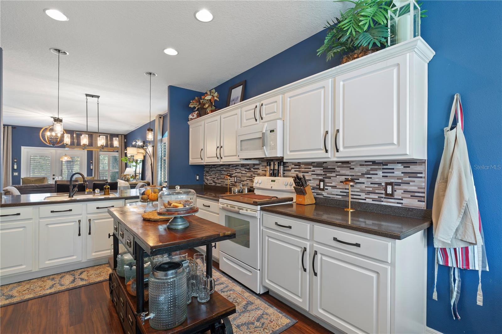 Image 10 of 60 For 1072 Pointe Alexis Drive