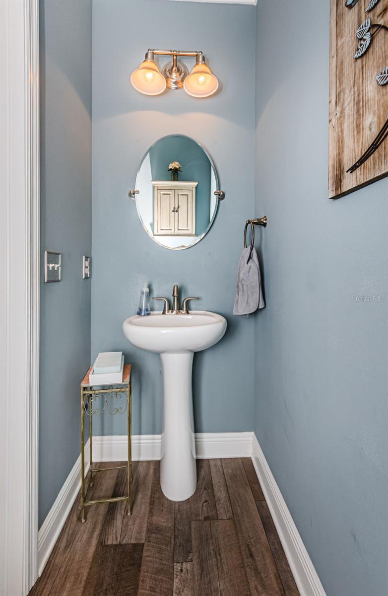 Image 18 of 82 For 2554 Claymore Street