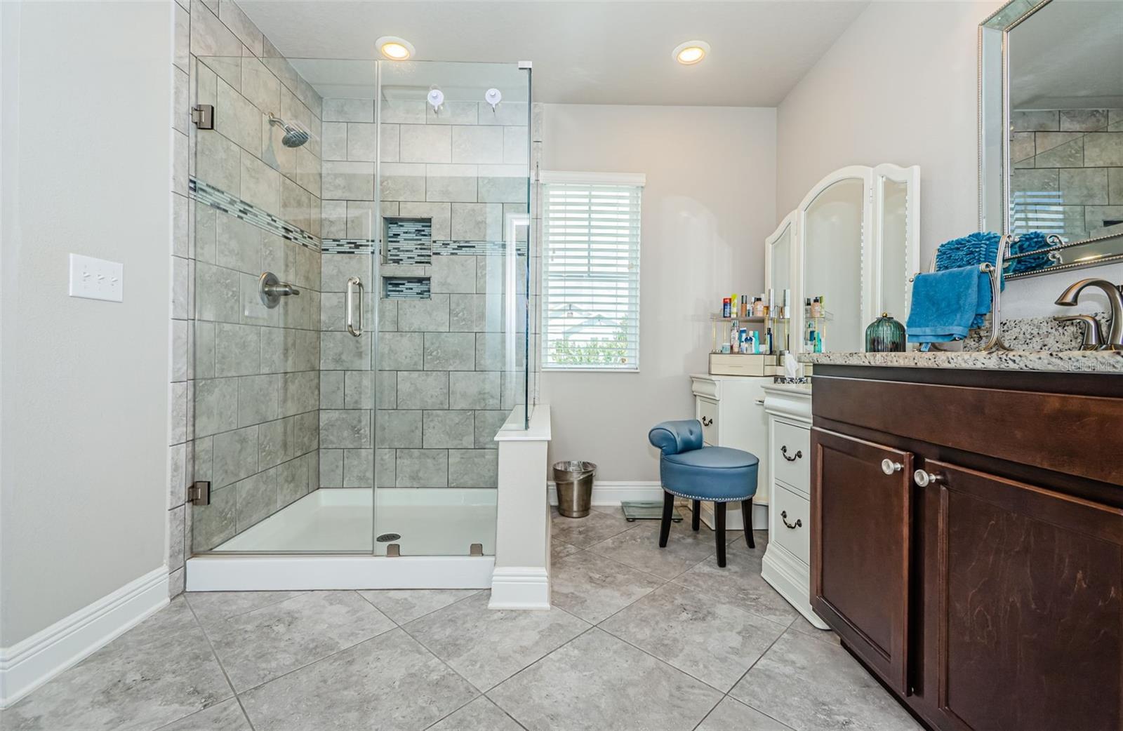 Image 30 of 82 For 2554 Claymore Street